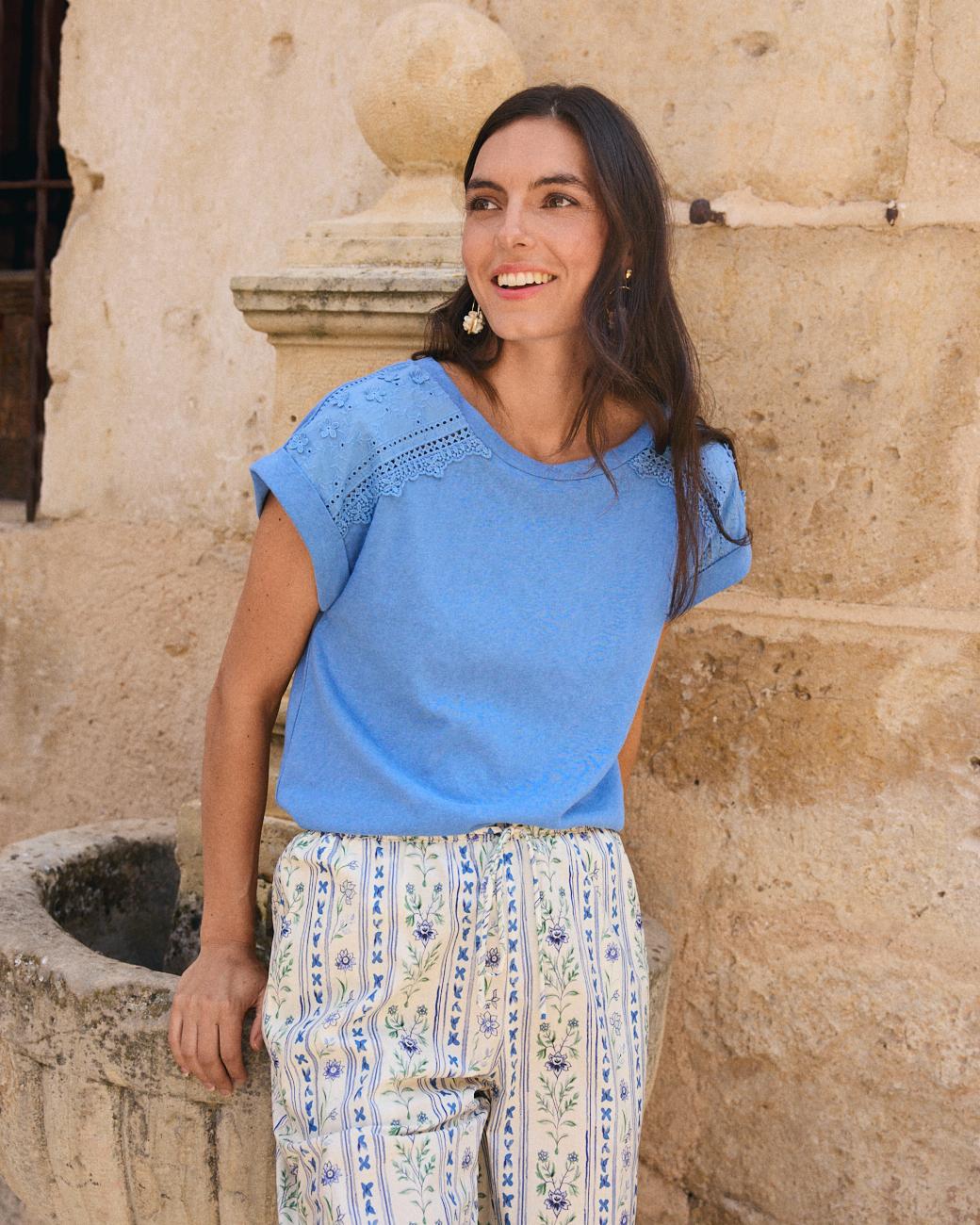 Camiseta Detalle Hila