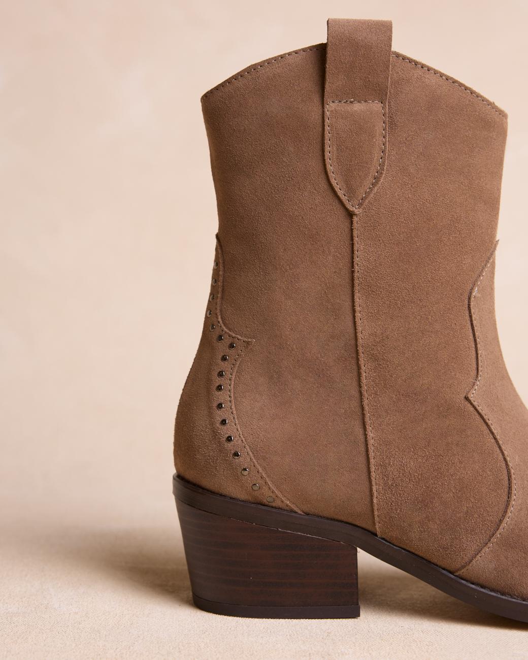 Botines Tachuelas Donata