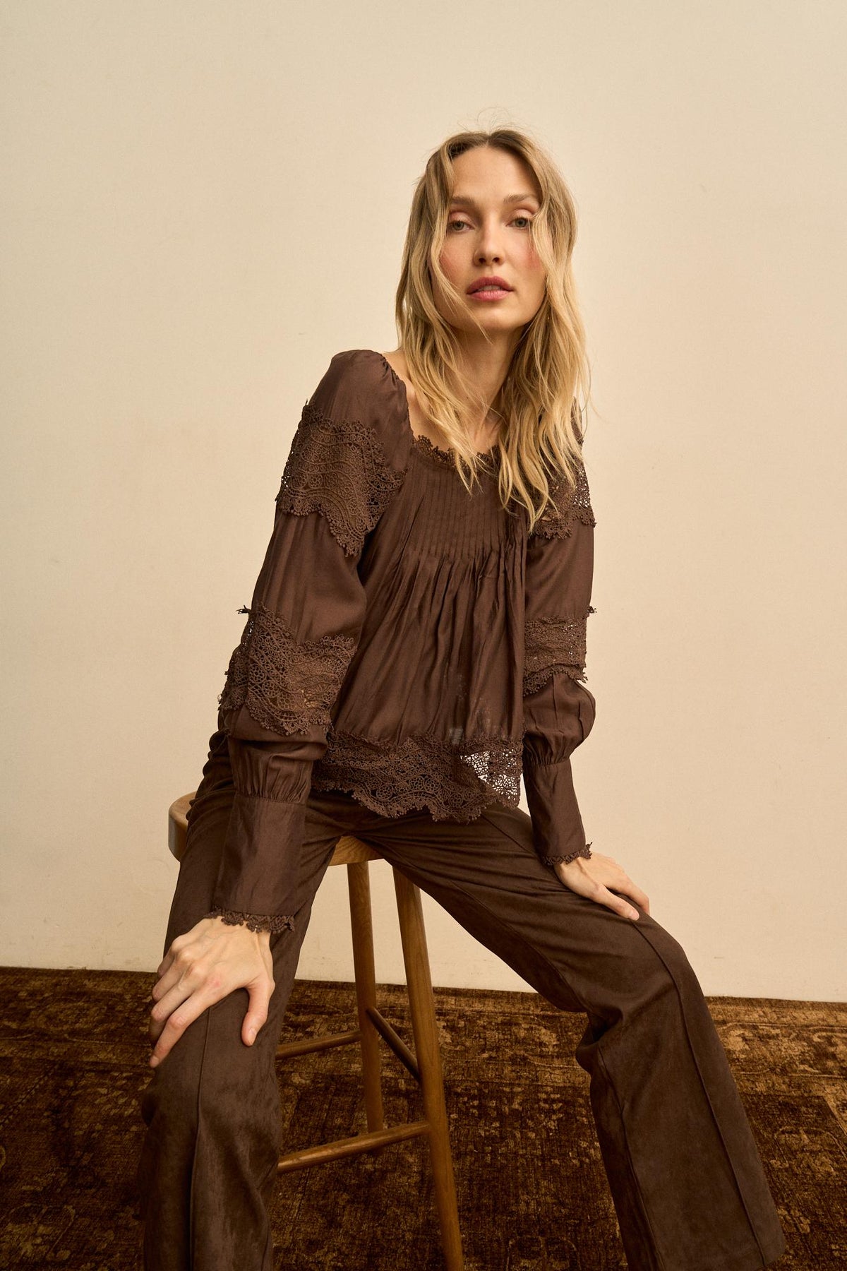 Blusa Encaje Fruncida Elodie