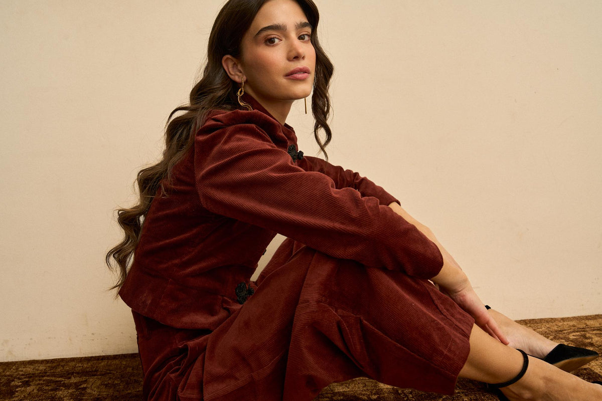 Chaqueta Pana Bordada Isoline
