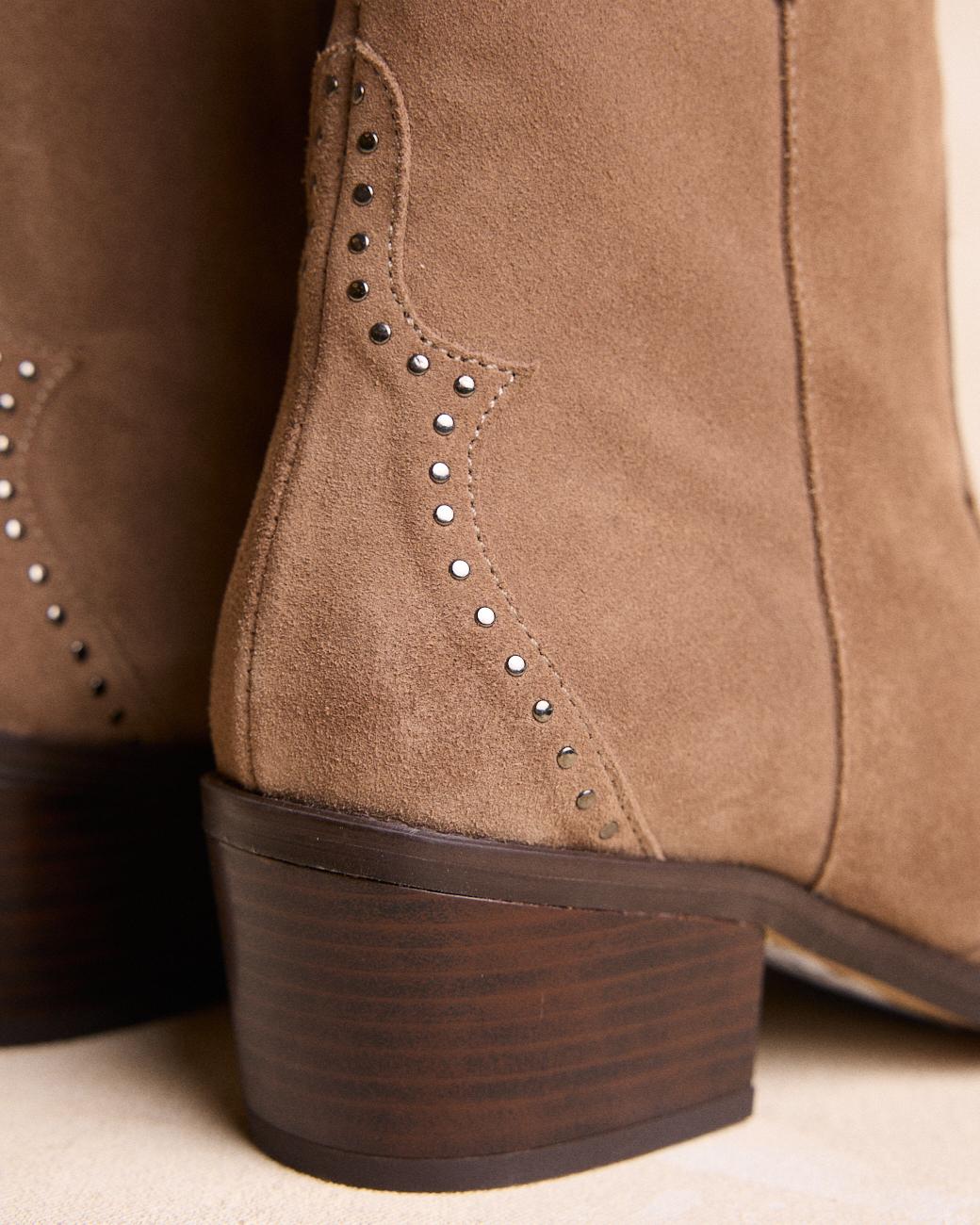 Botines Tachuelas Donata
