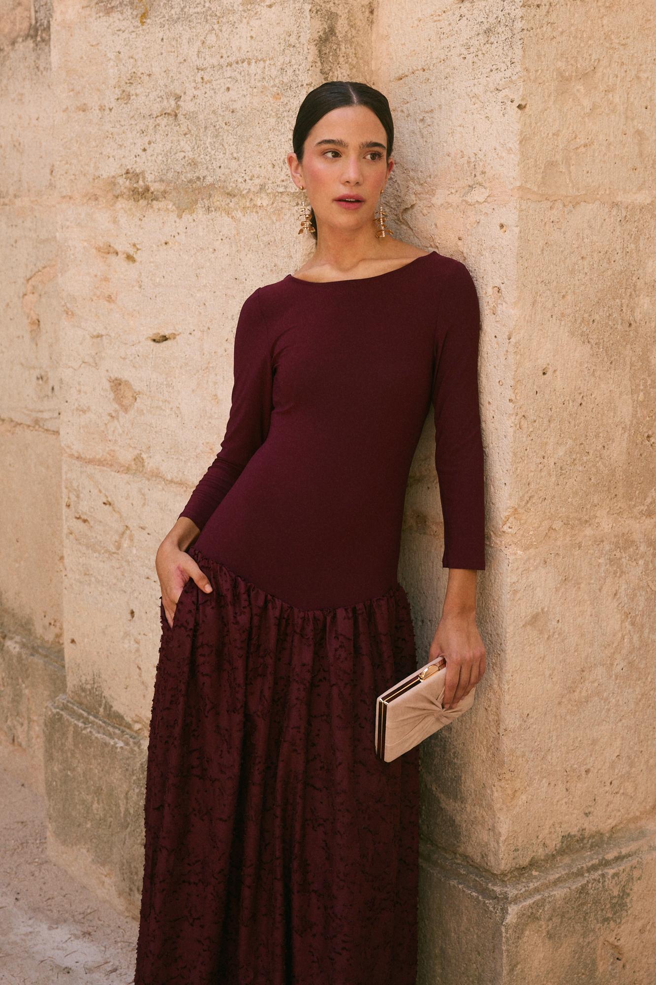 Vestido Invitada Grana