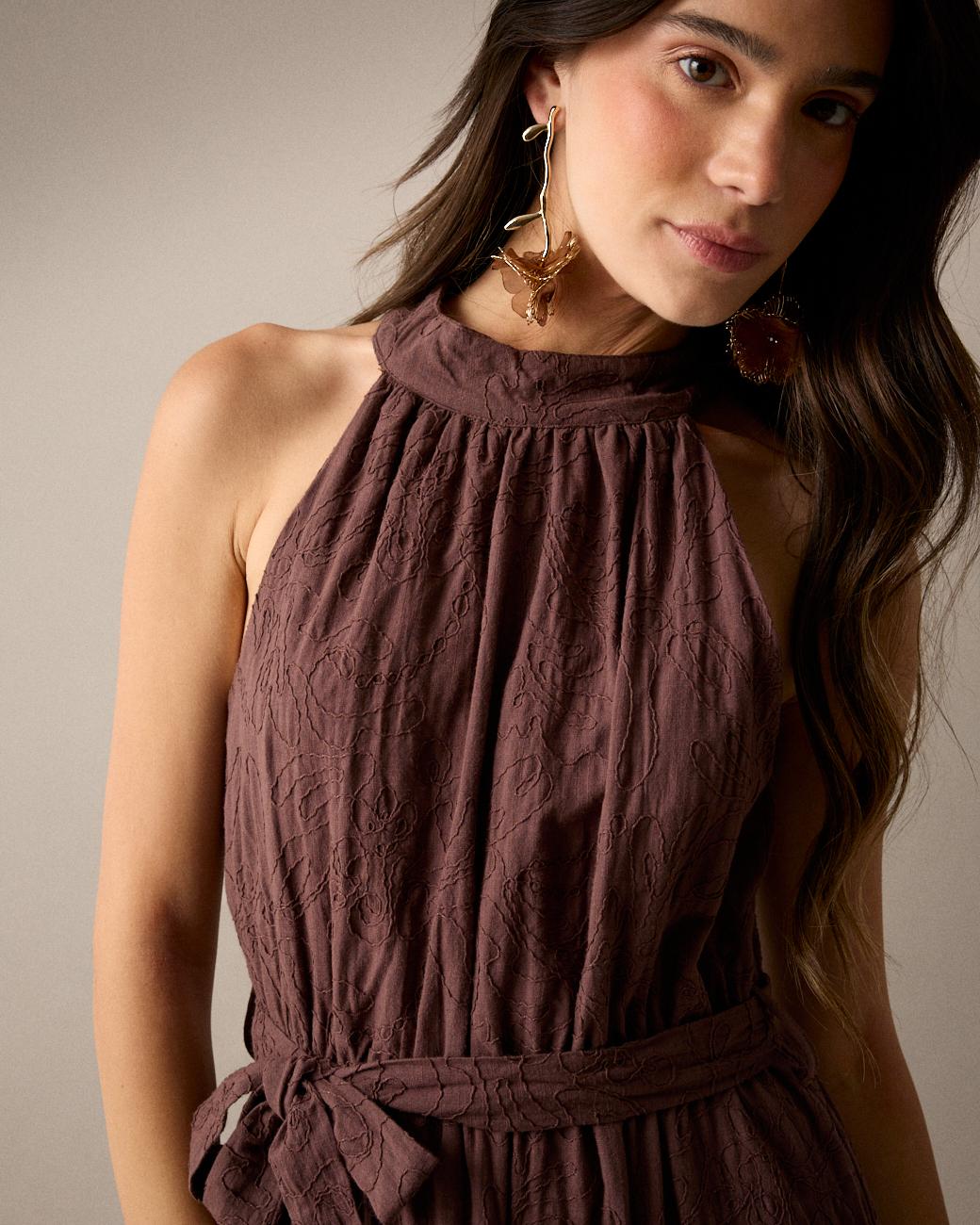 Vestido Bordado Cuello Halter
